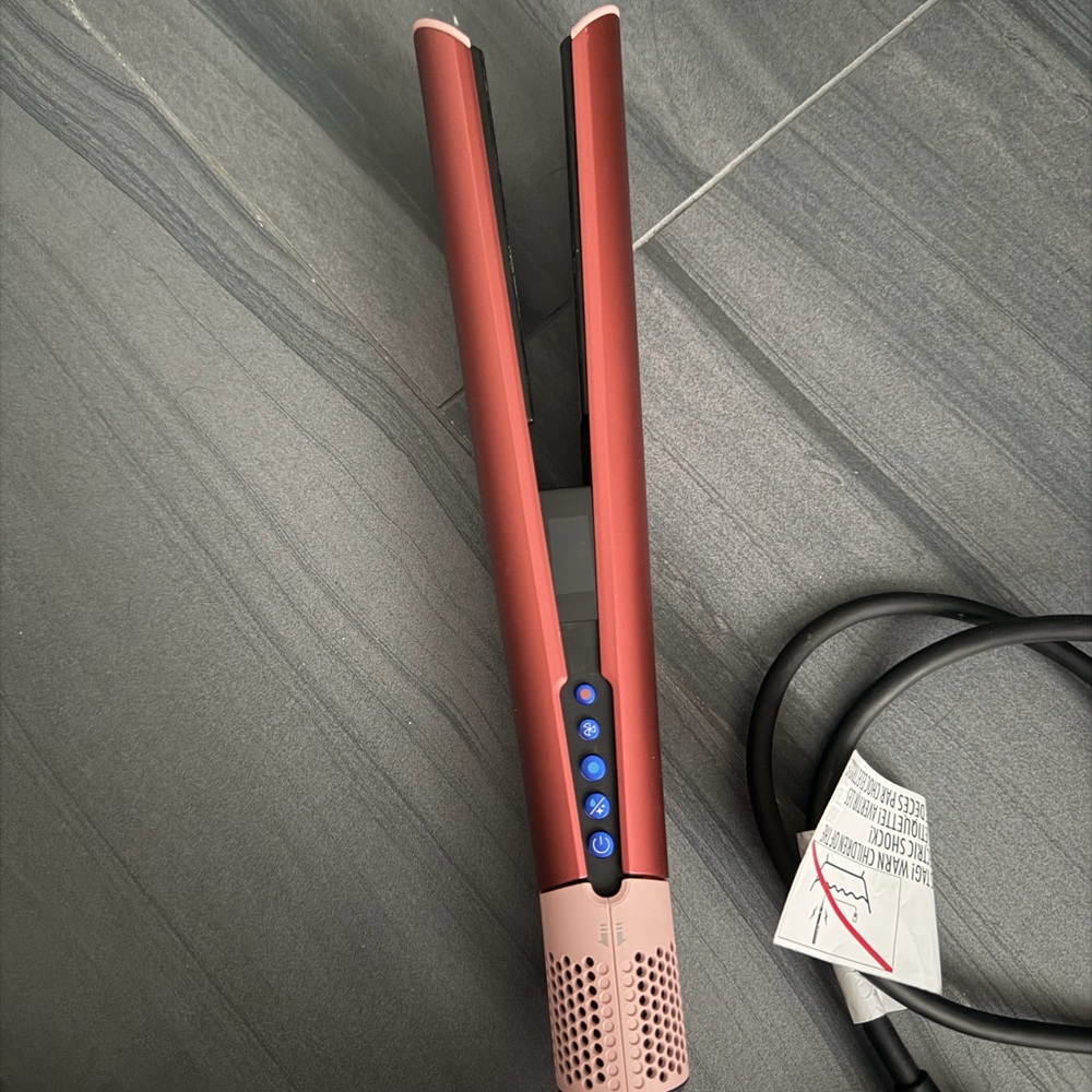DYSON AIR STRAIGHT